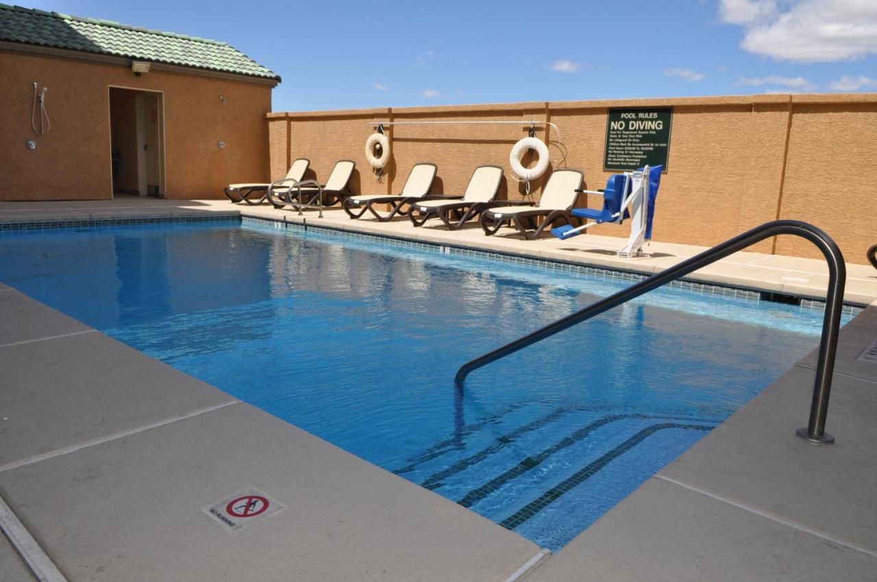 Holiday Inn Express Las Vegas-Nellis By Ihg Ngoại thất bức ảnh