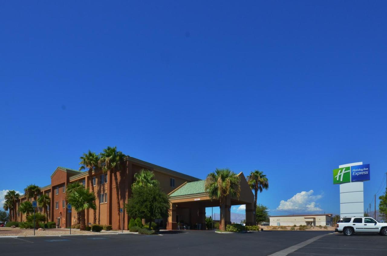 Holiday Inn Express Las Vegas-Nellis By Ihg Ngoại thất bức ảnh