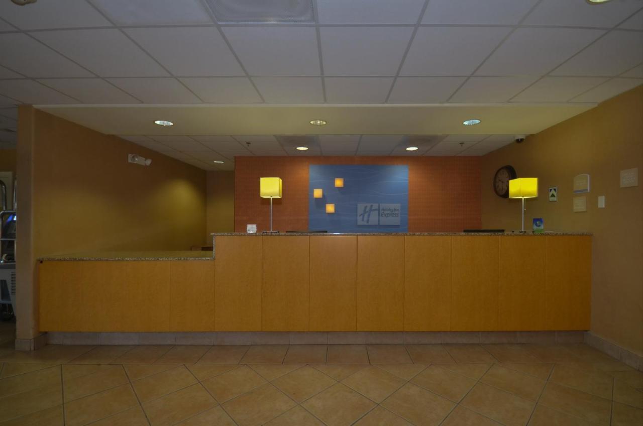 Holiday Inn Express Las Vegas-Nellis By Ihg Ngoại thất bức ảnh