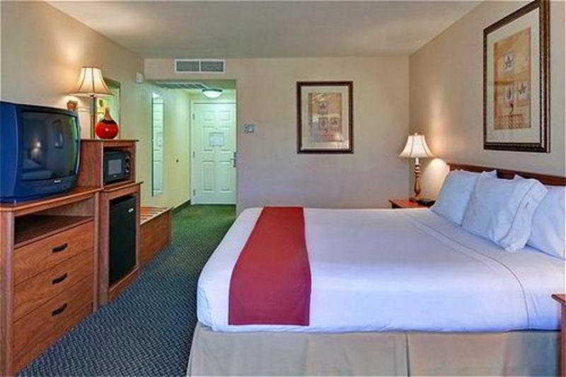Holiday Inn Express Las Vegas-Nellis By Ihg Phòng bức ảnh